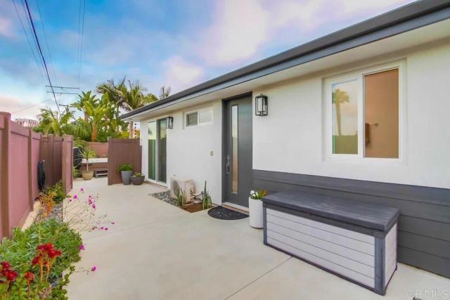 5380 Los Robles Drive, Carlsbad, CA 92008