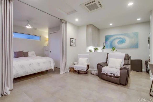 5380 Los Robles Drive, Carlsbad, CA 92008