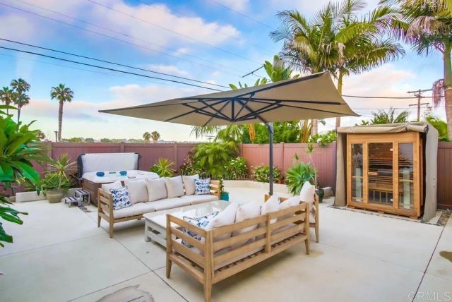 5380 Los Robles Drive, Carlsbad, CA 92008