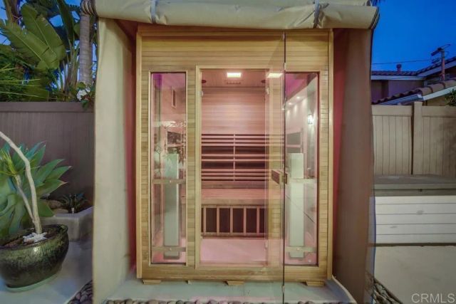 5380 Los Robles Drive, Carlsbad, CA 92008