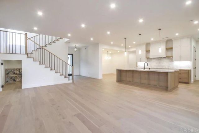 5380 Los Robles Drive, Carlsbad, CA 92008