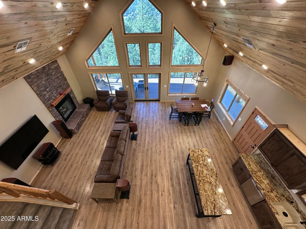 3457 N Whispering Pines Road, Pine, AZ 85544