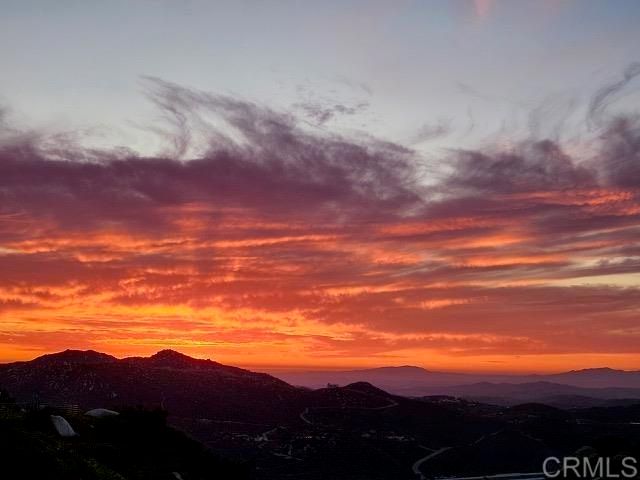 9626 Indian Creek Way, Escondido, CA 92026