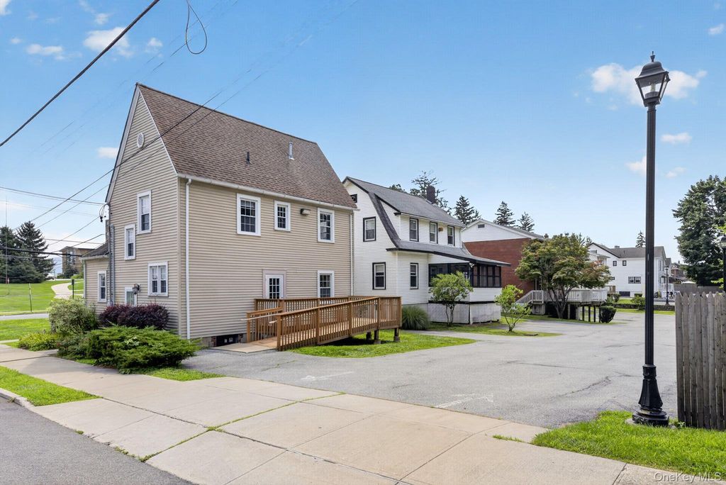 337 Powell Avenue, Newburgh, NY 12550 — photo 4