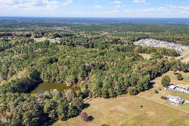 9642 Nc 42, Holly Springs, NC 27540