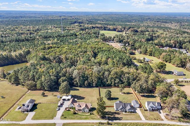 9642 Nc 42, Holly Springs, NC 27540