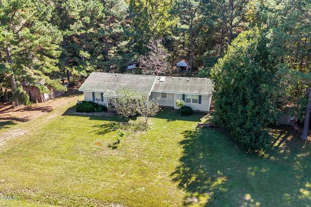 9642 Nc 42, Holly Springs, NC 27540