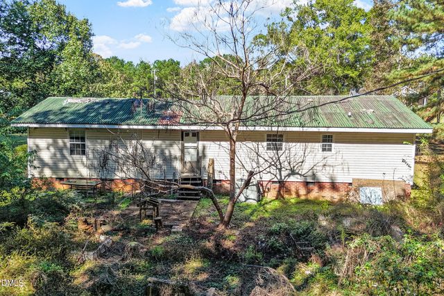 9642 Nc 42, Holly Springs, NC 27540