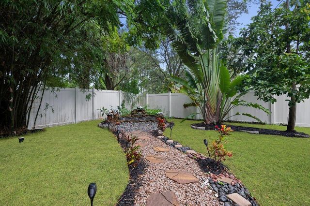 1992 SW Brisbane Street, Port St. Lucie, FL 34984