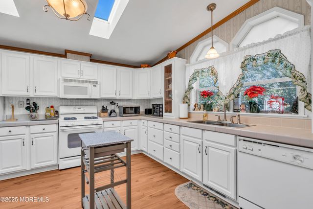 1404 Forest Way, Whiting, NJ 08759