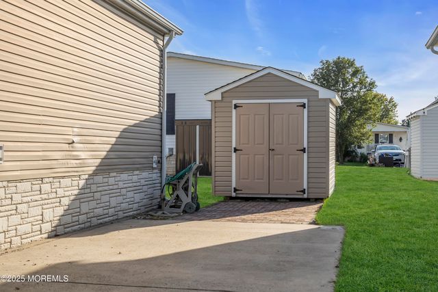 1404 Forest Way, Whiting, NJ 08759