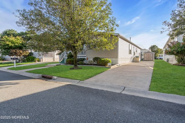 1404 Forest Way, Whiting, NJ 08759