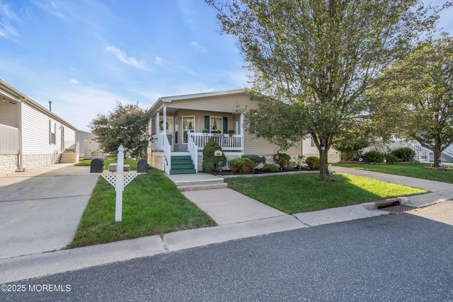 1404 Forest Way, Whiting, NJ 08759