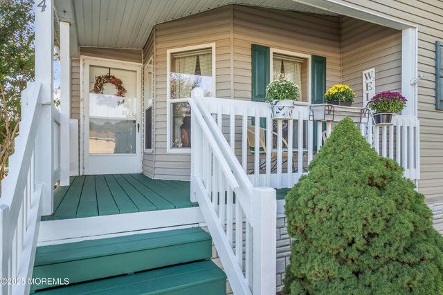 1404 Forest Way, Whiting, NJ 08759