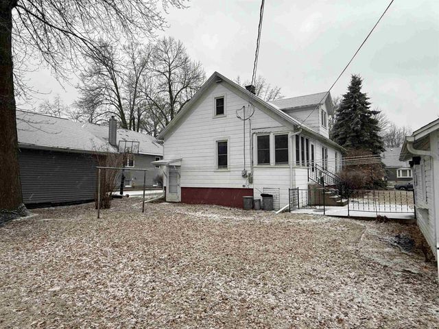 724 S HAMLIN STREET, Shawano, WI 54166