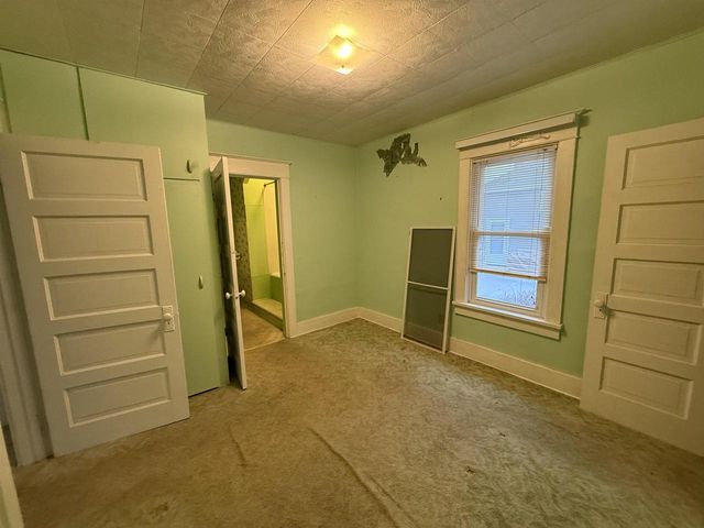 724 S HAMLIN STREET, Shawano, WI 54166