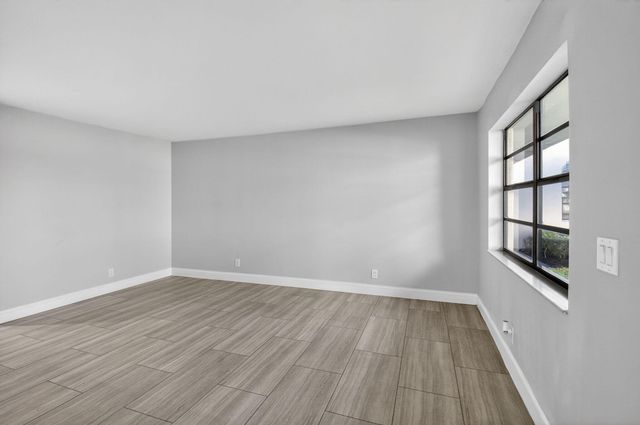 450 Piedmont J 450, Delray Beach, FL 33484