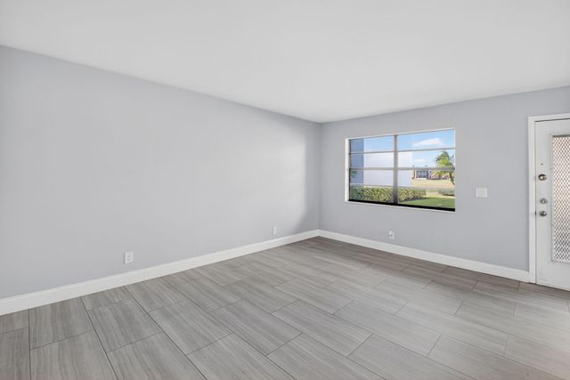 450 Piedmont J 450, Delray Beach, FL 33484