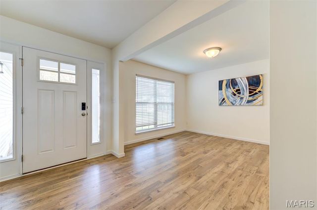 732 Fox Creek Drive, Fenton, MO 63026