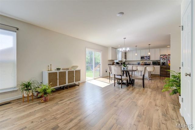 732 Fox Creek Drive, Fenton, MO 63026