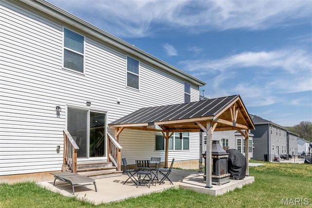 732 Fox Creek Drive, Fenton, MO 63026