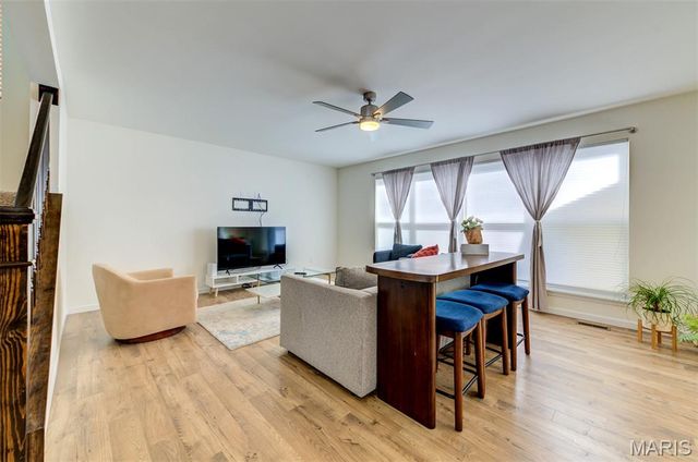 732 Fox Creek Drive, Fenton, MO 63026