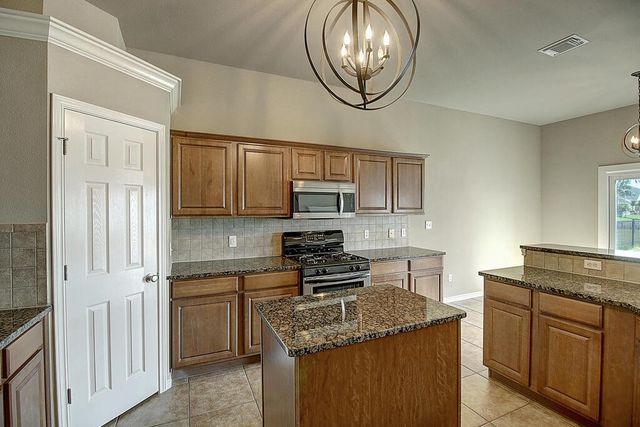 7517 Vaquero Dr, Corpus Christi, TX 78414