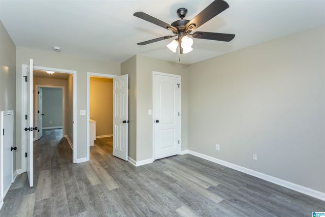 521 WATERFORD LAKE CIRCLE, Calera, AL 35040