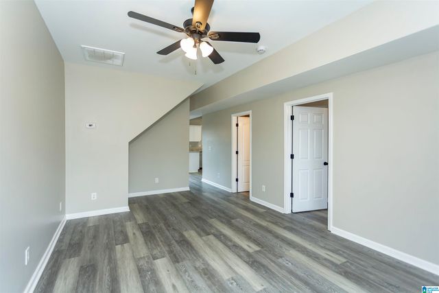 521 WATERFORD LAKE CIRCLE, Calera, AL 35040