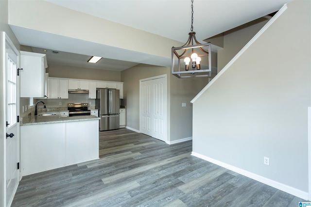 521 WATERFORD LAKE CIRCLE, Calera, AL 35040