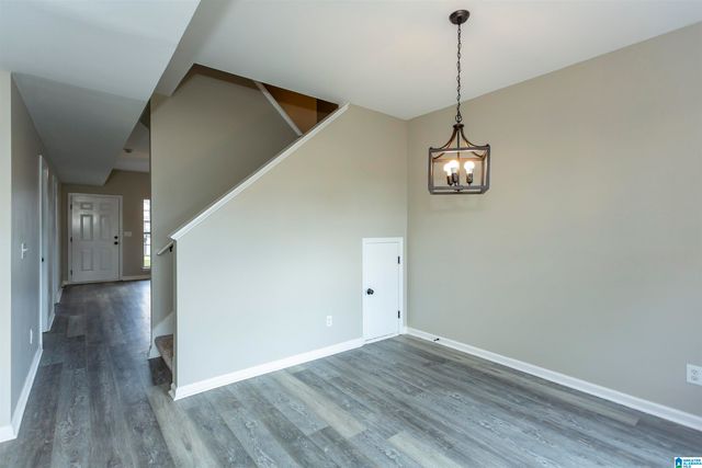 521 WATERFORD LAKE CIRCLE, Calera, AL 35040