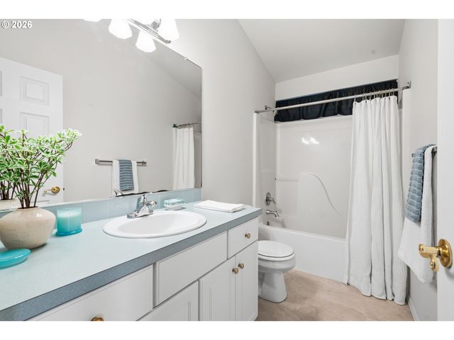 16662 Nw PADDINGTON Dr, Beaverton, OR 97006