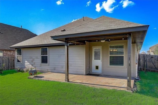 2005 Alyssas DR, Manchaca, TX 78652