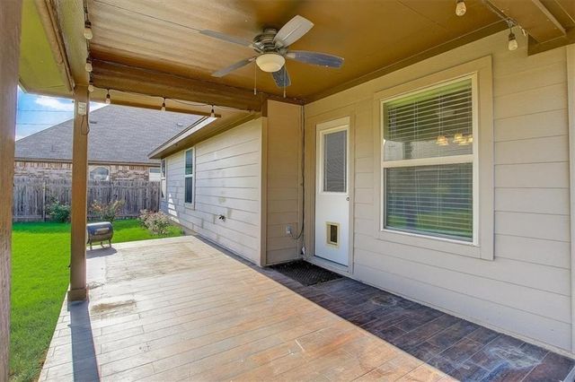 2005 Alyssas DR, Manchaca, TX 78652