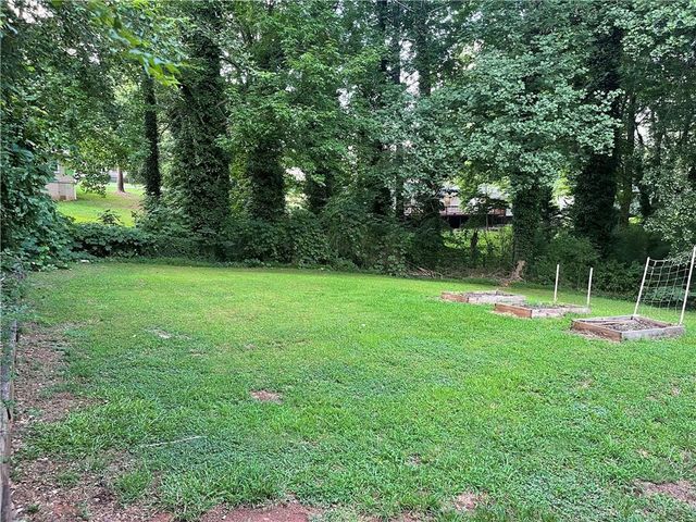 660 Monticello Drive SW, Mableton, GA 30126
