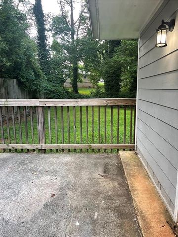 660 Monticello Drive SW, Mableton, GA 30126