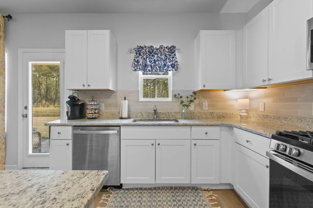 4115 Quincy Adams Lane, North Charleston, SC 29418