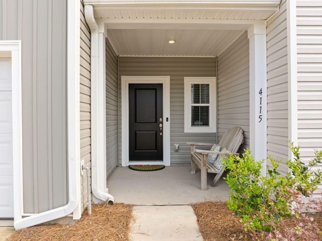 4115 Quincy Adams Lane, North Charleston, SC 29418