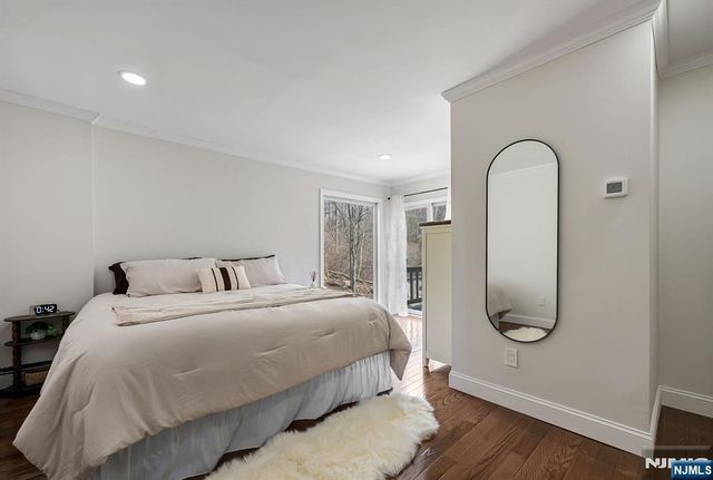 27 Mountain Avenue, Wanaque, NJ 07465