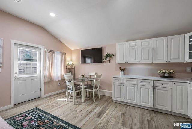 27 Mountain Avenue, Wanaque, NJ 07465