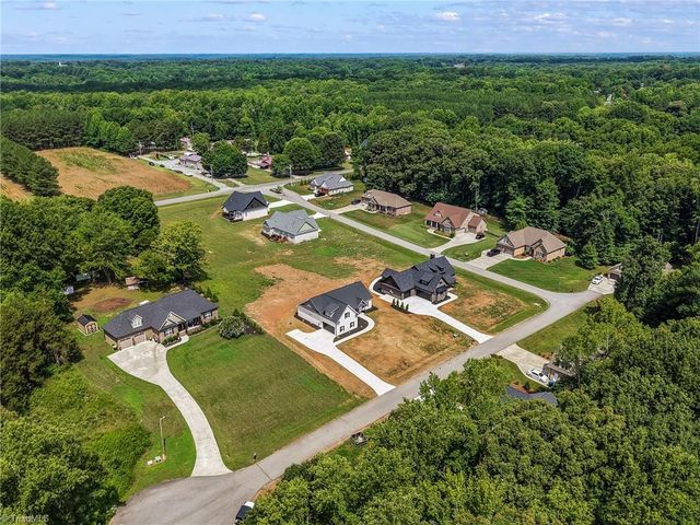 150 Channy Lane, Lexington, NC 27295