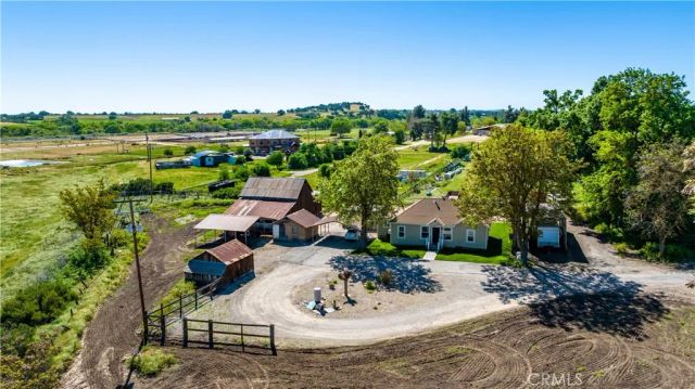 5390 Monterey Road, Paso Robles, CA 93446