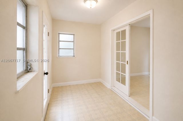 2347 SW 2nd St, Miami, FL 33135