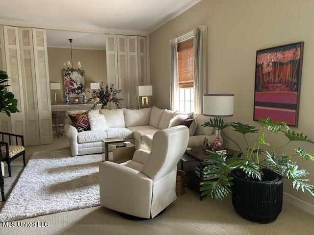 21 Oakhurst Drive, Natchez, MS 39120