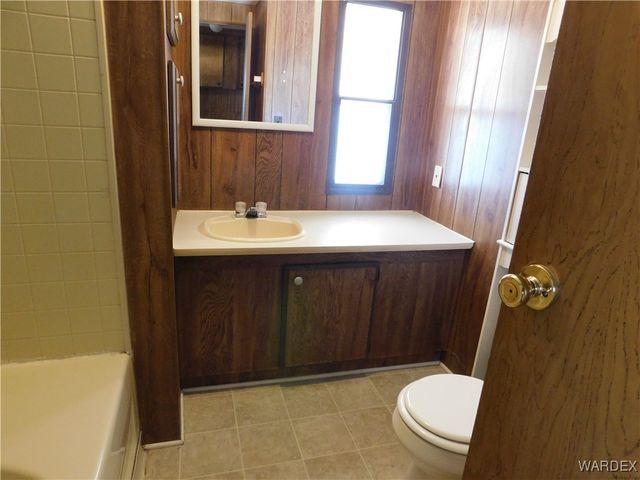 1307 Gemstone Avenue, Bullhead City, AZ 86442