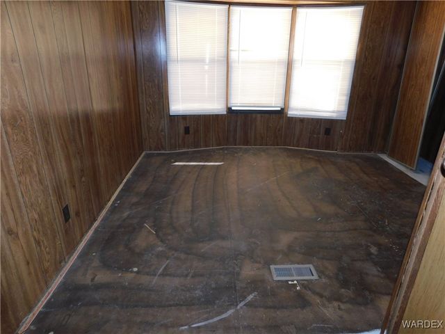 1307 Gemstone Avenue, Bullhead City, AZ 86442