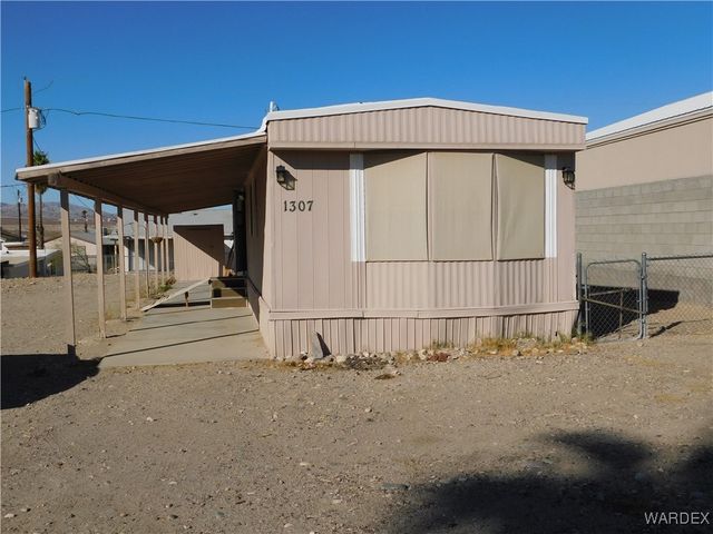 1307 Gemstone Avenue, Bullhead City, AZ 86442