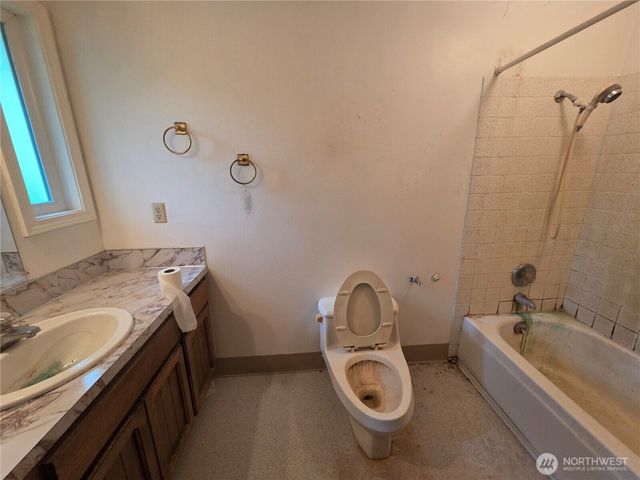 19505 NE 112th Street, Brush Prairie, WA 98606