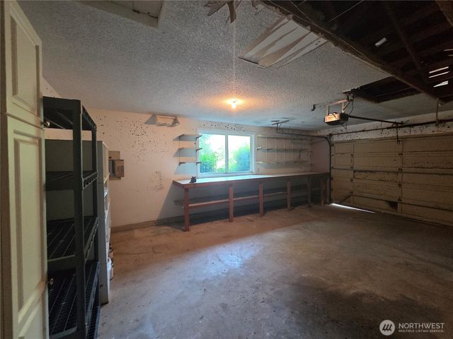 19505 NE 112th Street, Brush Prairie, WA 98606
