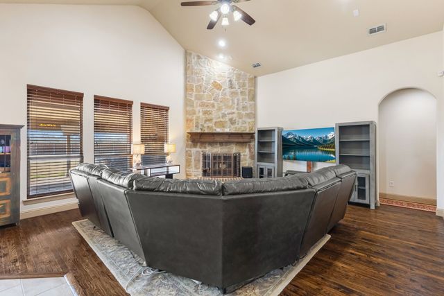 114 Skyview Court, Caddo Mills, TX 75135